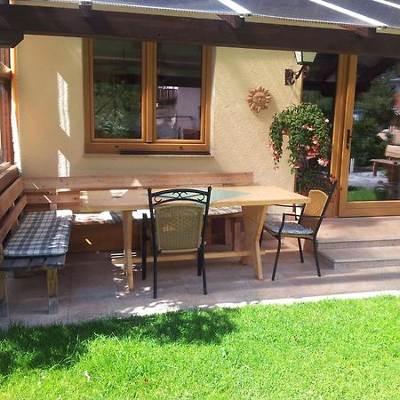 Pension Arnspitze Scharnitz Bagian luar foto